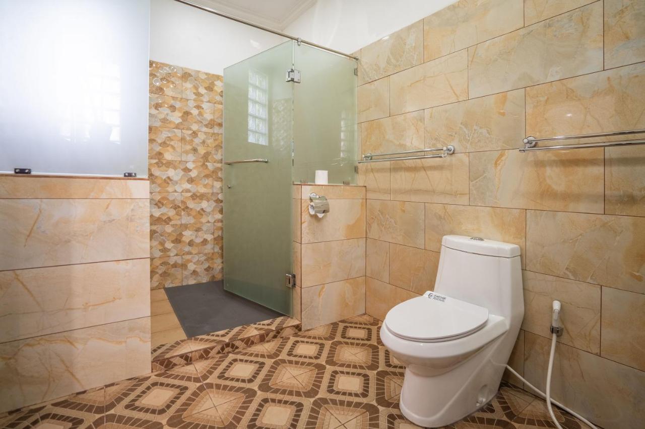 Lunar Dive Resort: Bamboo Villas Кубу Екстер'єр фото