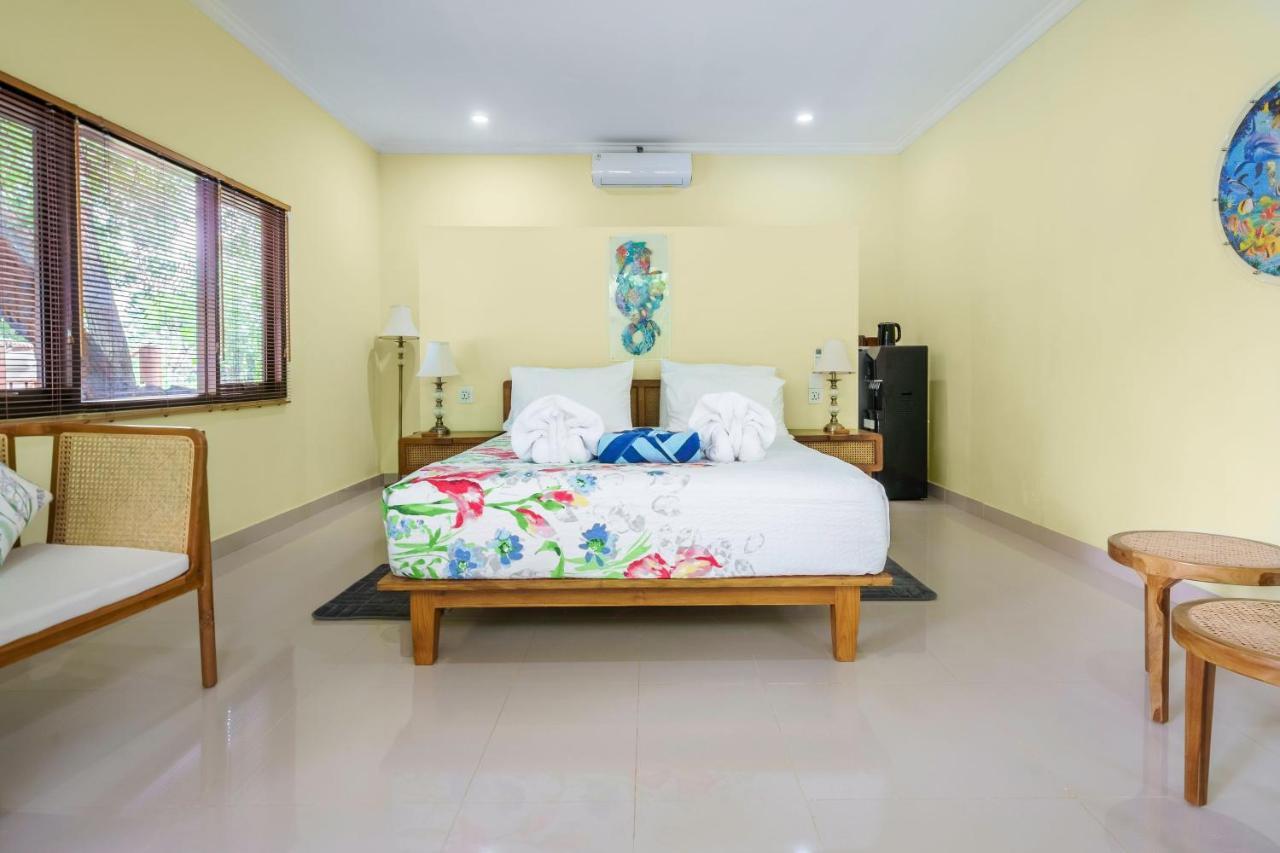 Lunar Dive Resort: Bamboo Villas Кубу Екстер'єр фото
